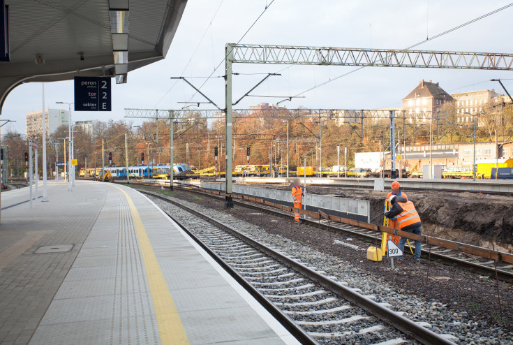 stacja, POIiŚ 2014-2020, Szczecin Główny, przebudowa peronu, modernizacja stacji