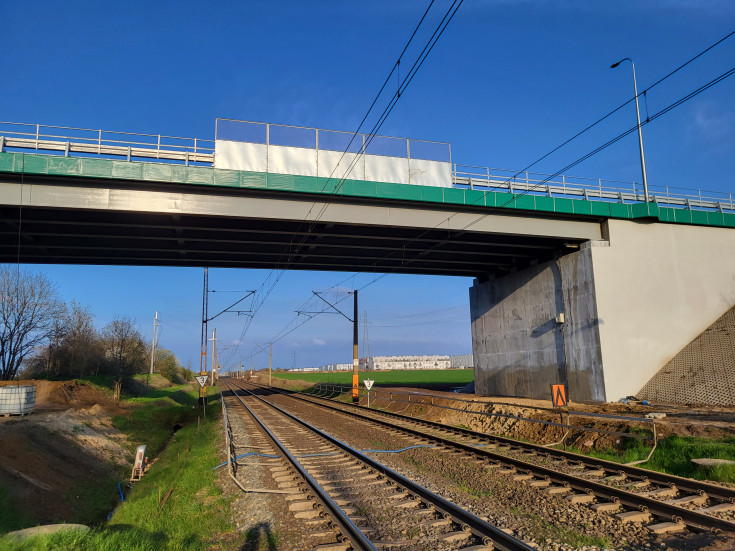 tor, nowa infrastruktura, wiadukt drogowy, Plewiska