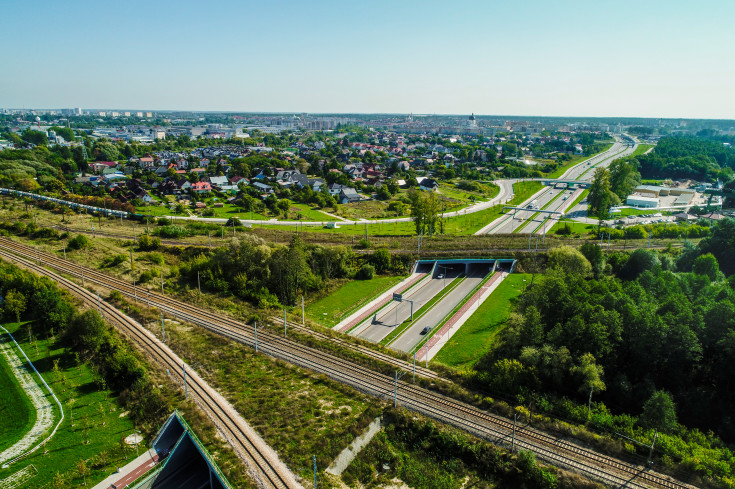 E75, Rail Baltica, Białystok, CEF, Czyżew, wiadukt kolejowy