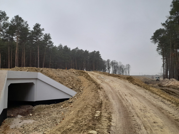 przepust, łącznica, CMK, Czarnca, Włoszczowa Północ, LK582, nowa infrastruktura