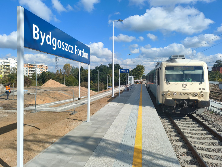nowy przystanek, nowa infrastruktura, Bydgoszcz Fordon, nowy peron, pociąg osobowy