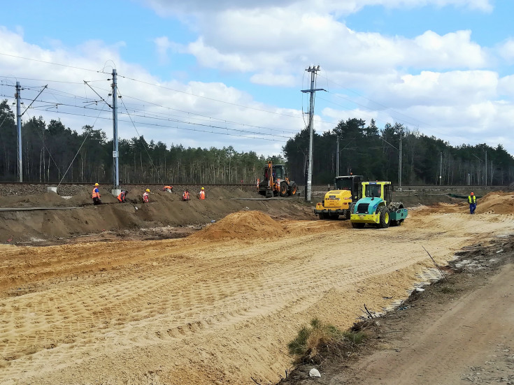 E75, Rail Baltica, nowy wiadukt, Topór, plac budowy