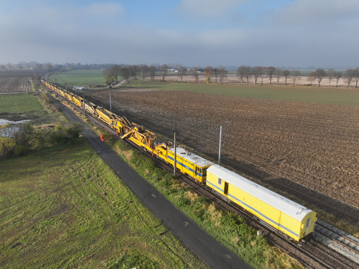 PUN, maszyna, LK204, prace na stacji kolejowej