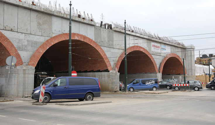 Kraków, CEF, aglomeracja krakowska, wiadukt kolejowy, Grzegórzecka, budowa wiaduktu