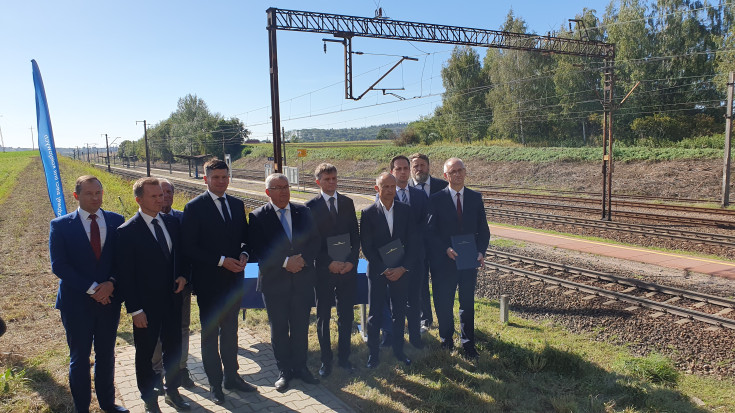 stacja, Adamczyk Andrzej, briefing prasowy, list intencyjny, Niedźwiedź, Gmina Słomniki