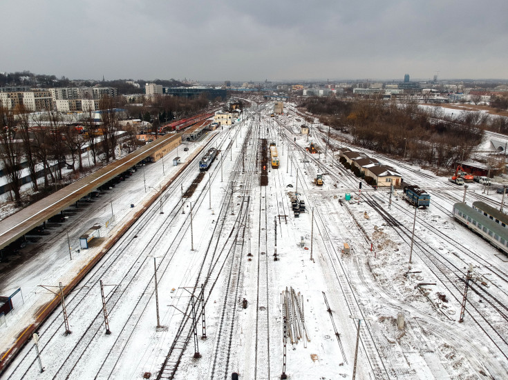 Kraków Płaszów, SDIP, nowe przejście podziemne, nowa wiata