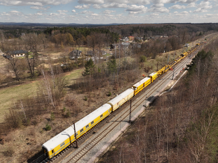 tor, PUN, wymiana nawierzchni, prace utrzymaniowe, Dąbrowa Górnicza, LK154, Przemiarki