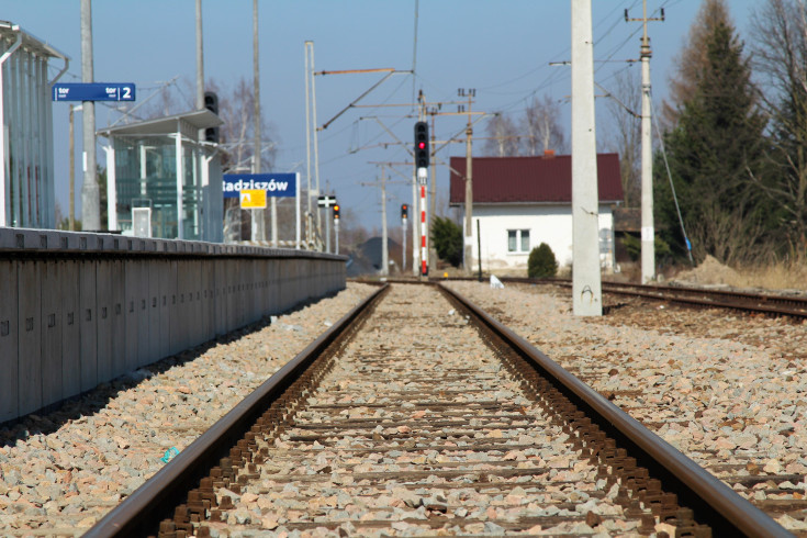 modernizacja, stacja, POIiŚ 2014-2020, małopolskie, modernizacja stacji, Radziszów, kolejowa zakopianka