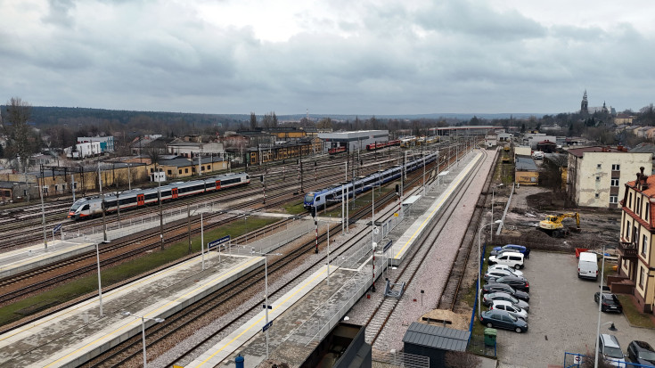 stacja, Skarżysko-Kamienna, LK25, nowa infrastruktura, widok z lotu ptaka, nowy peron