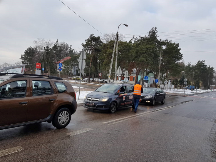 akcja ulotkowa, szlaban na ryzyko, Legionowo, żółta naklejka, ferie zimowe