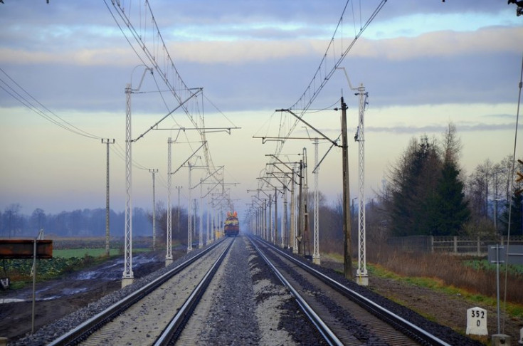 sieć trakcyjna, peron, modernizacja, informacja prasowa, Magistrala Węglowa, Nowa Wieś Wielka, Brzoza Bydgoska, Chmielniki Bydgoskie, Węglówka, tor, transport towarowy, inwestycja