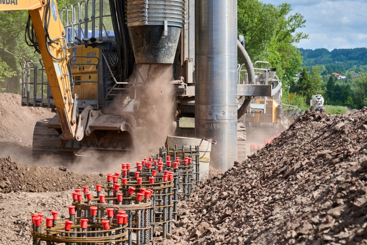 LK104, Limanowa, budowa, maszyna, plac budowy, inwestycja, KPO