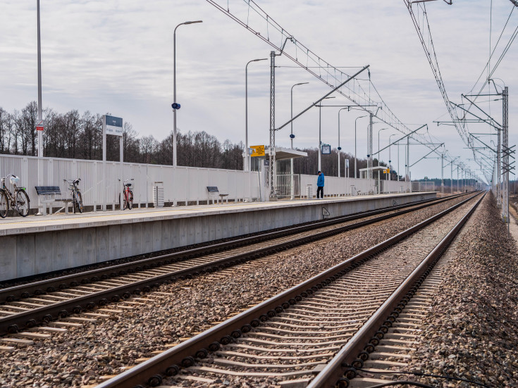 E75, Rail Baltica, CEF, tor, Prostyń, przystanek