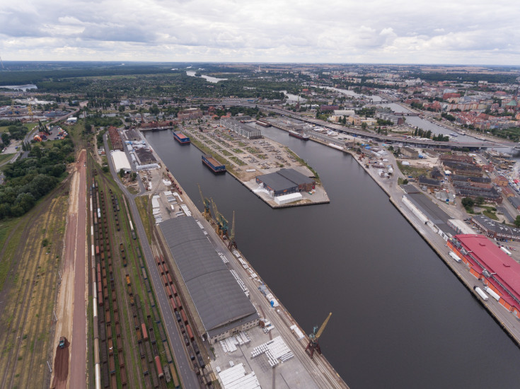 modernizacja, CEF, port morski, przewóz towarów, port Świnoujście, Szczecin Port, zachodniopomorskie