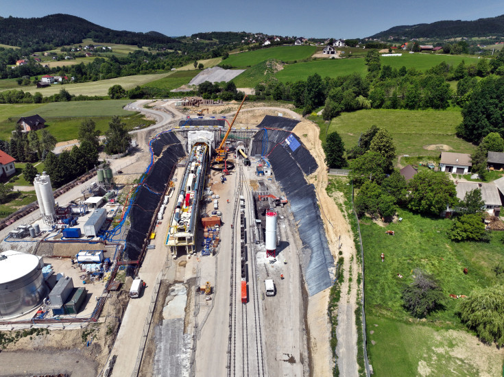 TBM, tarcza, drążenie tunelu kolejowego, Męcina, Jadwiga