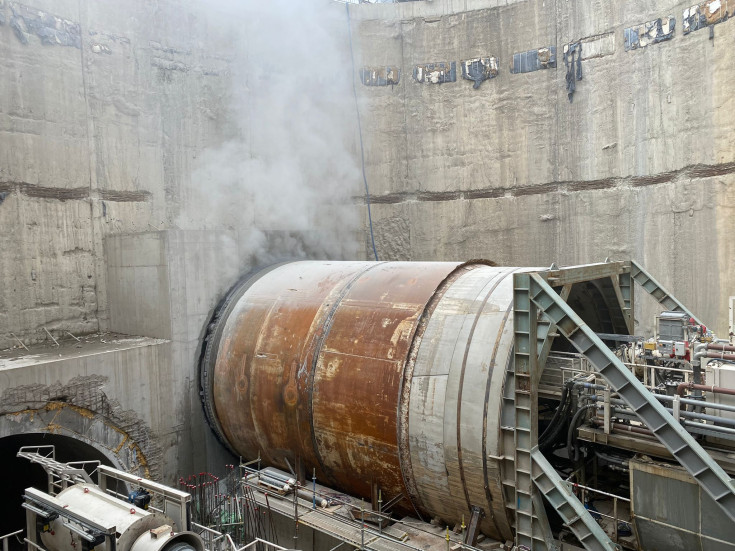 TBM, tarcza, budowa tunelu, drążenie tunelu kolejowego, Łódź Koziny