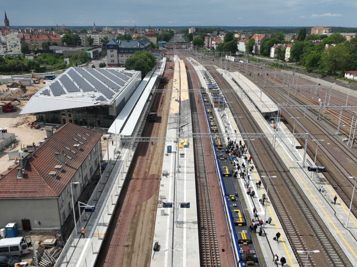 Program Operacyjny Polska Wschodnia, Olsztyn Główny, przebudowa peronu, LK216, modernizacja stacji, Torpol, zdjęcia z drona