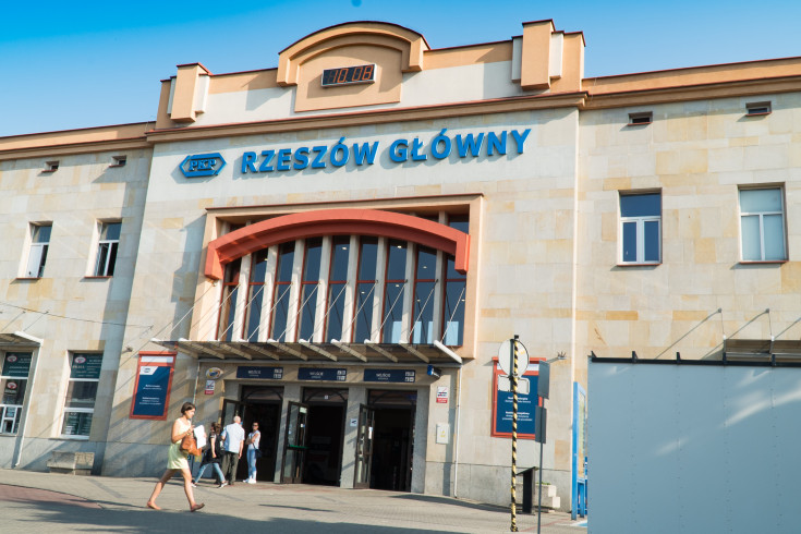 POIiŚ 2014-2020, Rzeszów Główny