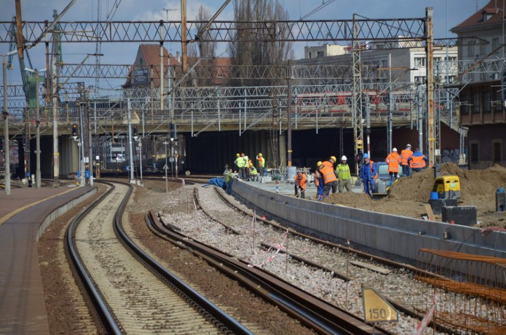 Gdańsk Główny, Przedsiębiorstwo Usług Technicznych Intercor, budowa peronu, przebudowa peronu, modernizacja stacji