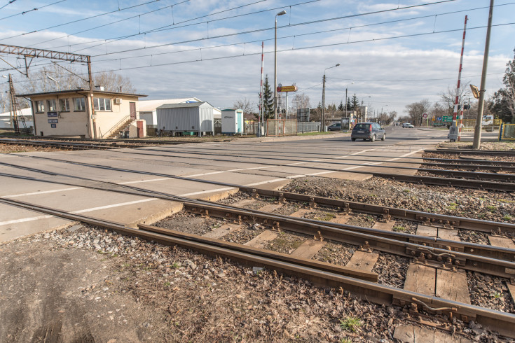 przejazd kolejowo-drogowy, CEF, Łącząc Europę, E20, Łowicz, Łowicz Główny, tor, przed modernizacją, LK3, inwestycja