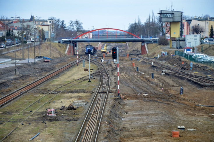 pasażer, peron, rewitalizacja, LK207, winda, infrastruktura kolejowa