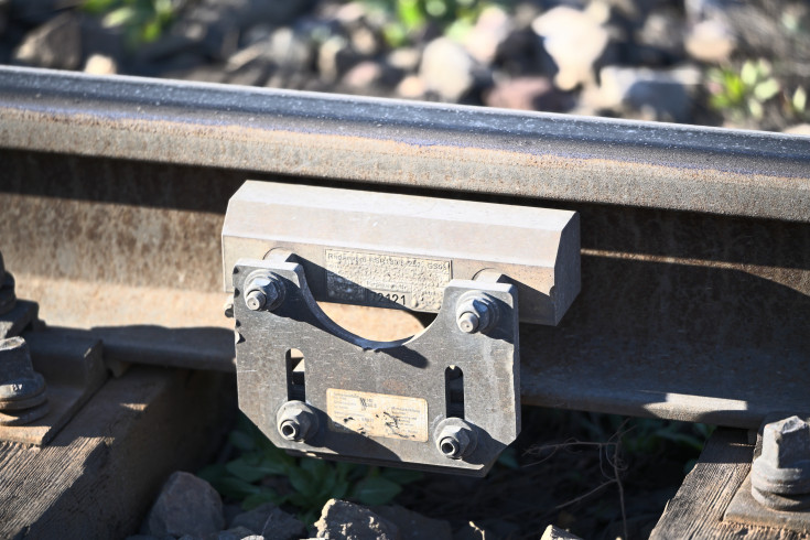 przejazd kolejowo-drogowy, czujniki, rogatka, czujnik