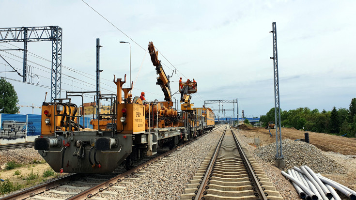 Kraków Zabłocie, krakowska linia średnicowa, nowa sieć trakcyjna, nowa infrastruktura, drugi tor