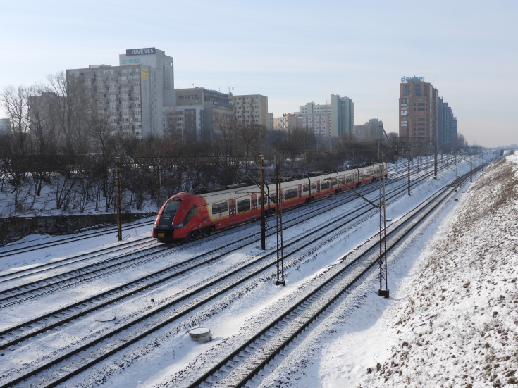 linia kolejowa, LK447, pociąg, LK1, zima, kursowanie pociągów