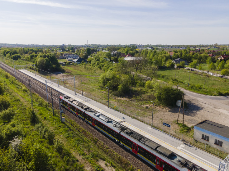 CEF, E20, Sklęczki