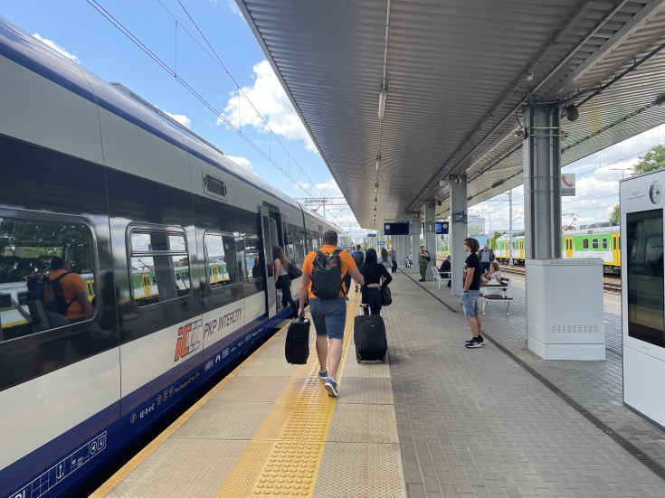 pasażer, nowa infrastruktura, pociąg pasażerski, kursowanie pociągów, 160 km/h, Radom Główny