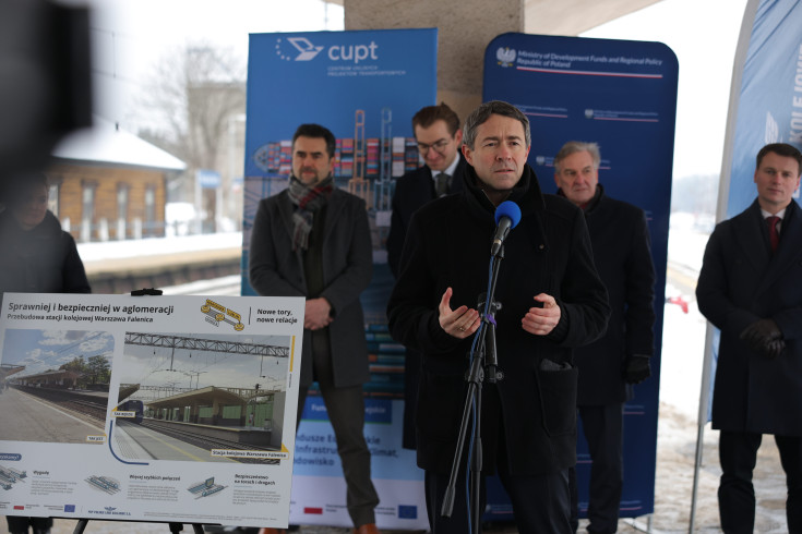 briefing prasowy, linia otwocka, nowa umowa, FEnIKS, Wyborski Piotr, UE