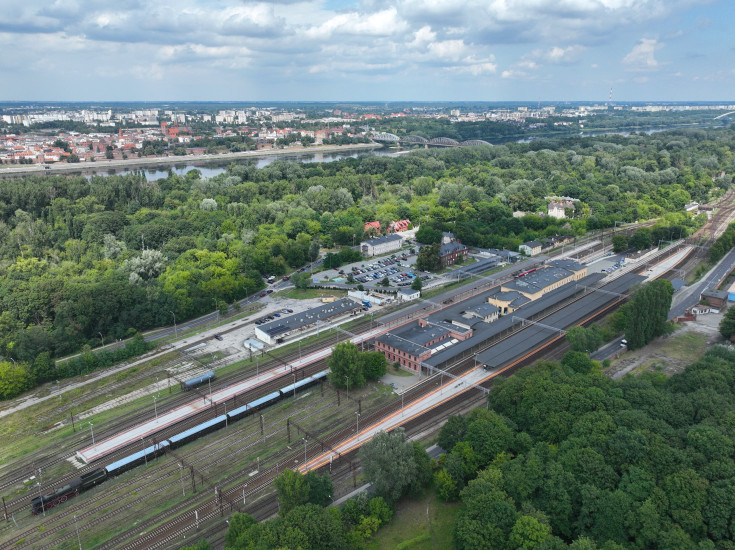 stacja, widok z lotu ptaka, Toruń Główny