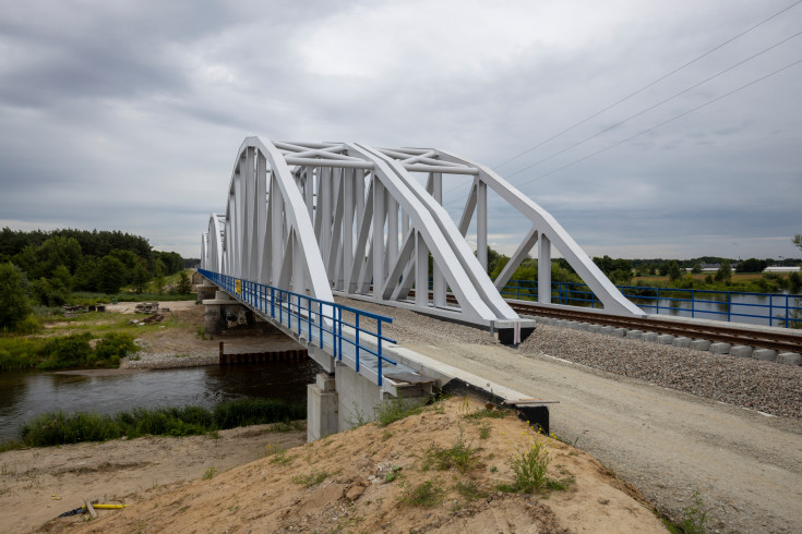 LK8, most nad Pilicą, nowy tor