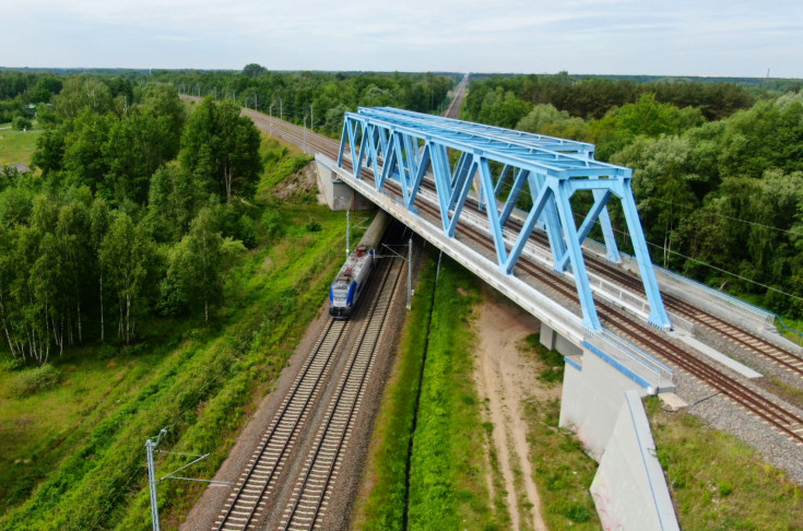 wiadukt, pociąg, tor