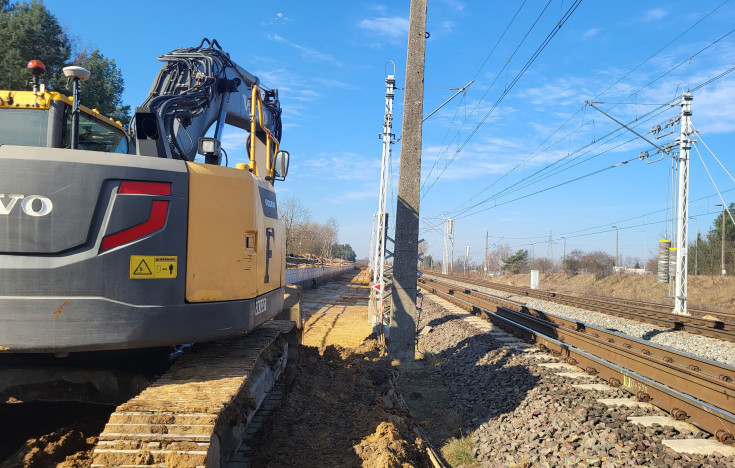 nowy przystanek, koparka, nowa infrastruktura, nowy peron, Towarowa Obwodnica Poznania, Poznań Suchy Las