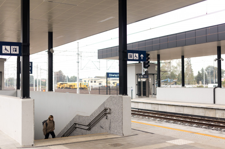 pasażer, stacja, Oświęcim, LK93, nowa infrastruktura, pociąg pasażerski, nowy peron