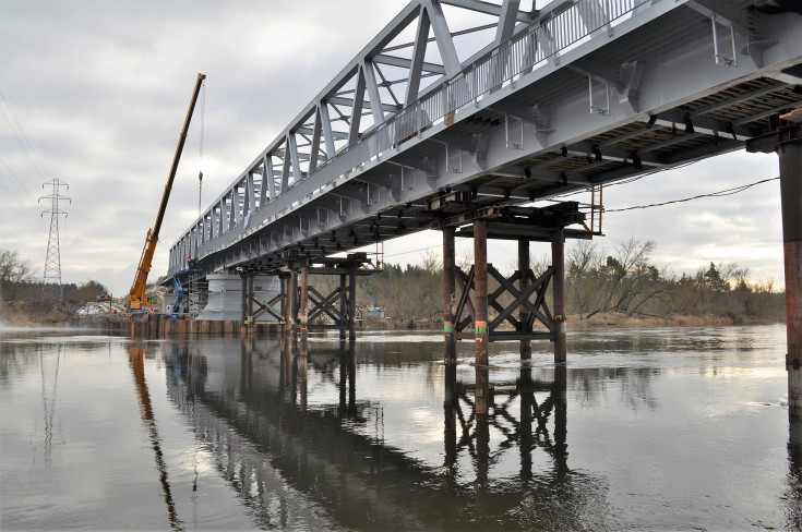 LK35, nowa infrastruktura, most nad Narwią