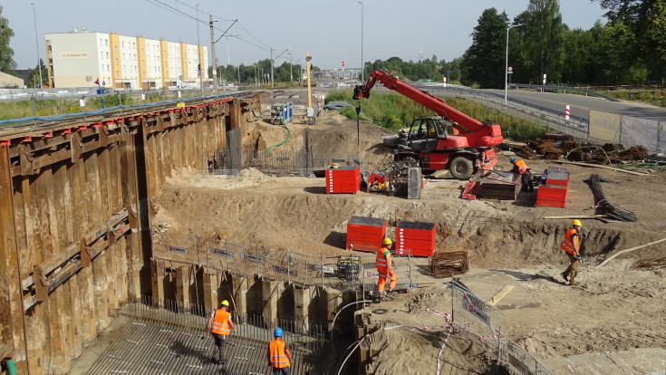 E75, Ełk, nowa infrastruktura, nowy wiadukt kolejowy, prace ciężkiego sprzętu