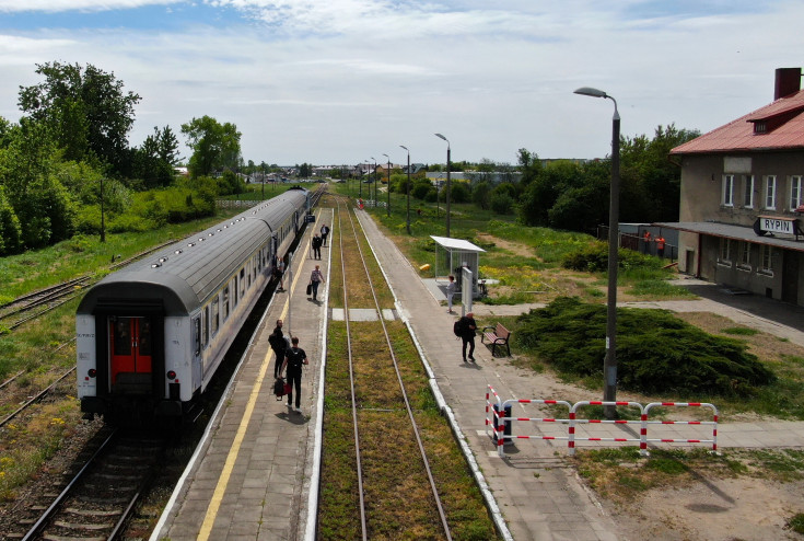 pasażer, peron, stacja, pociąg, LK33, Rypin