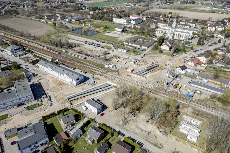 przejazd kolejowo-drogowy, Gmina Teresin, budowa tunelu, inwestycja, FEnIKS