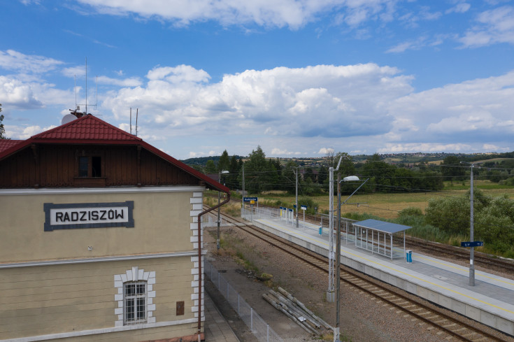 stacja, POIiŚ 2014-2020, LK97, Radziszów, kolejowa zakopianka, nowy peron