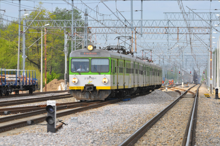 linia kolejowa, Grodzisk Mazowiecki, pociąg, LK1, tor, Koleje Mazowieckie