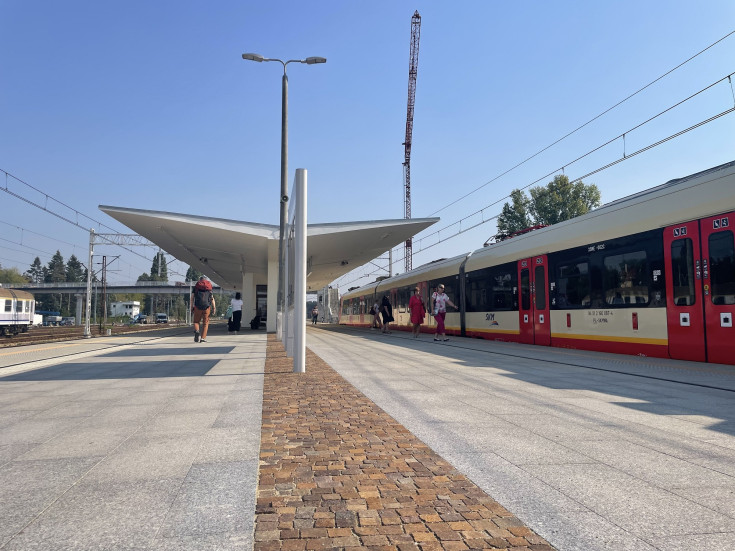 nowy przystanek, nowe przejście podziemne, nowa infrastruktura, Warszawa Wawer, nowy peron, SKM