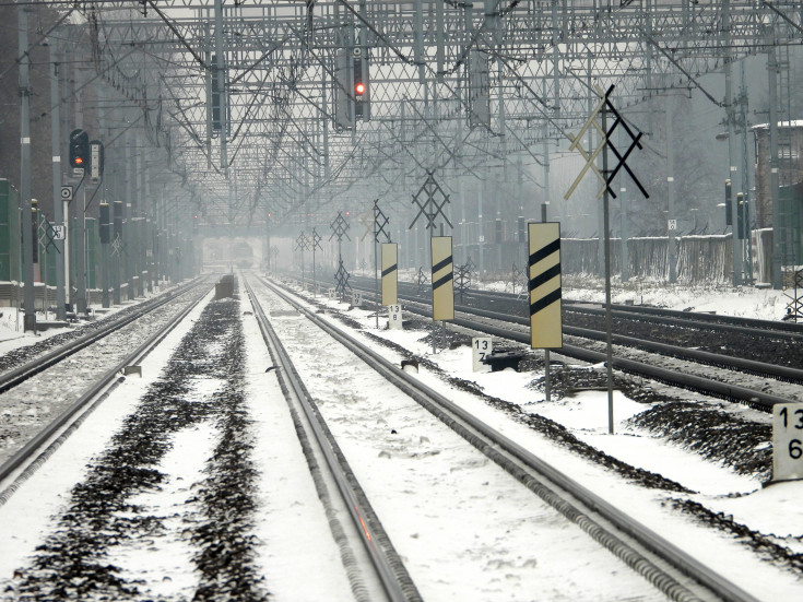 linia kolejowa, LK447, pociąg, LK1, zima, kursowanie pociągów