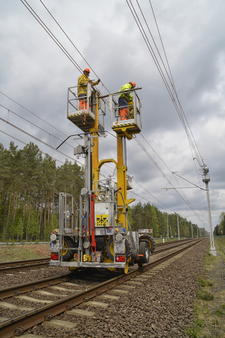 Zgorzelec, elektryfikacja, Węgliniec, LK274, pociąg sieciowy, tor, nowa sieć trakcyjna, LK278