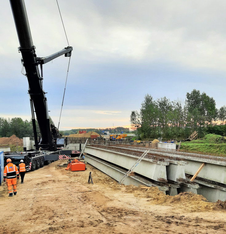 E75, Rail Baltica, budowa wiaduktu kolejowego, Uhów