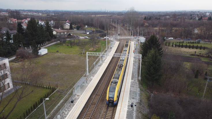 nowa infrastruktura, pociąg pasażerski, Kraków Sidzina, widok z lotu ptaka