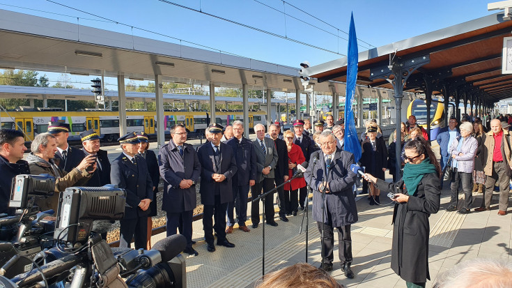 E30, Adamczyk Andrzej, briefing prasowy, Kolej Krakowsko-Górnośląska, rocznica