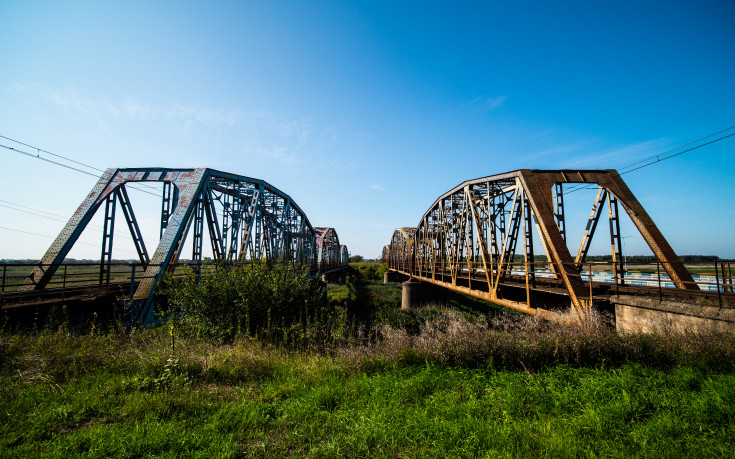 E75, Rail Baltica, Białystok, CEF, Czyżew, most kolejowy