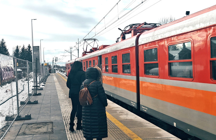 pasażer, nowy przystanek, LK96, nowa infrastruktura, nowy peron, Nowy Sącz Dąbrówka, pociąg osobowy